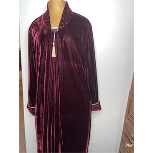 Miss Elaine robe dress